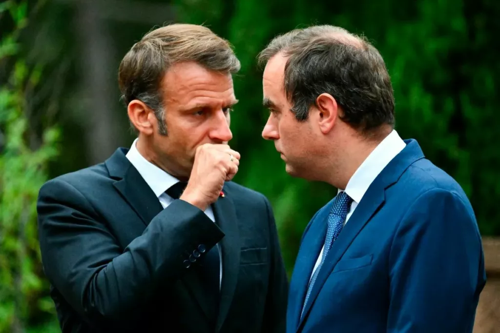 emmanuel-macron-met-une-saine-pression-sur-sebastien-lecornu-pour-rattraper-le-retard-francais-en-matiere-de-drones-19493882658239151072884951.webp